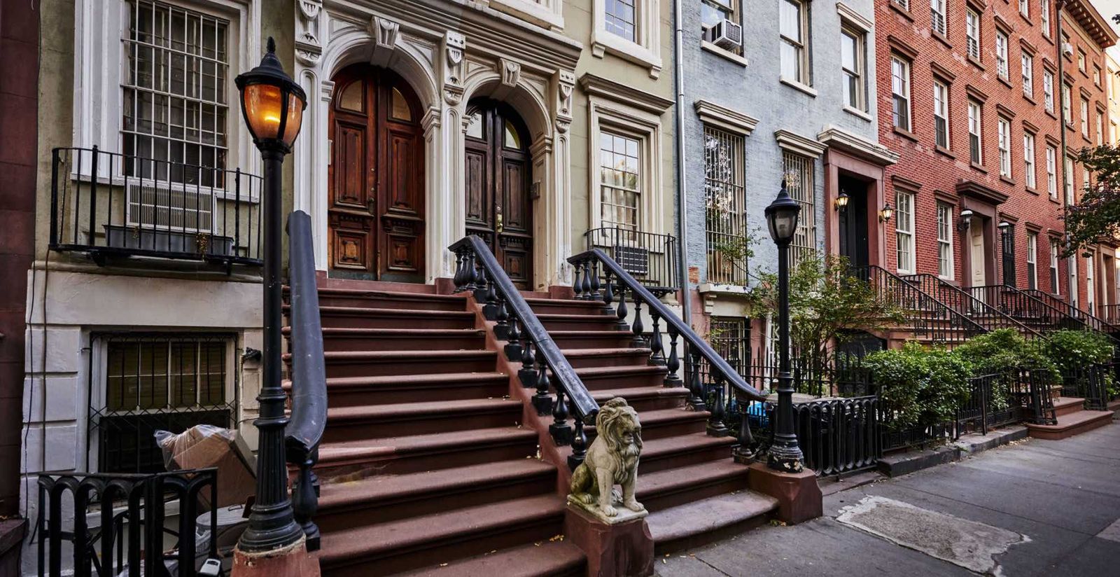 Top 10 Mistakes to Avoid When Buying or Selling Real Estate in New York