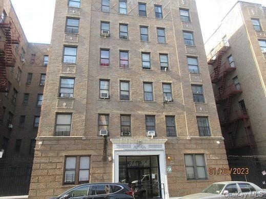 2187 Holland Avenue Unit: 4H, Bronx