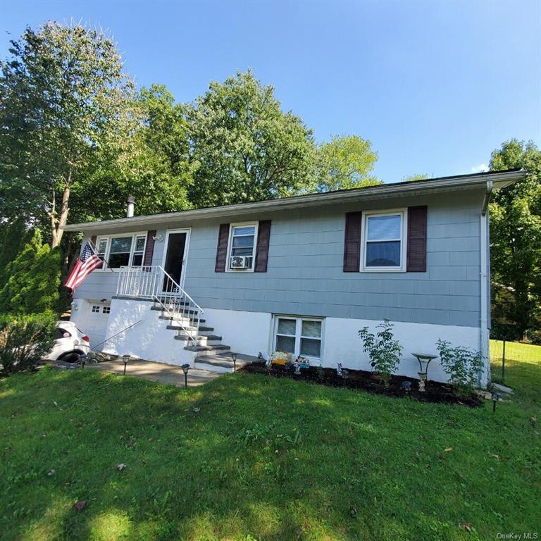 8 Chauncey Road, Carmel