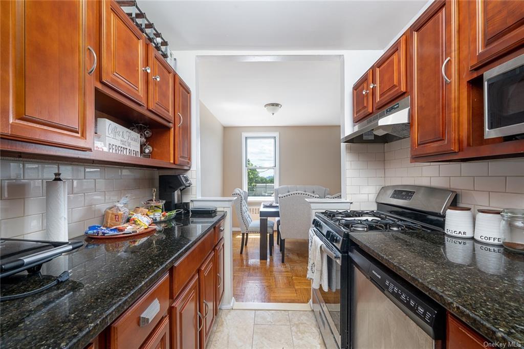 615 Warburton Avenue Unit: 2J, Yonkers