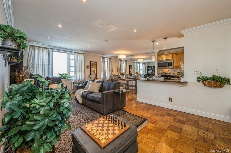 101 Highland Avenue Unit: 2C, Yonkers