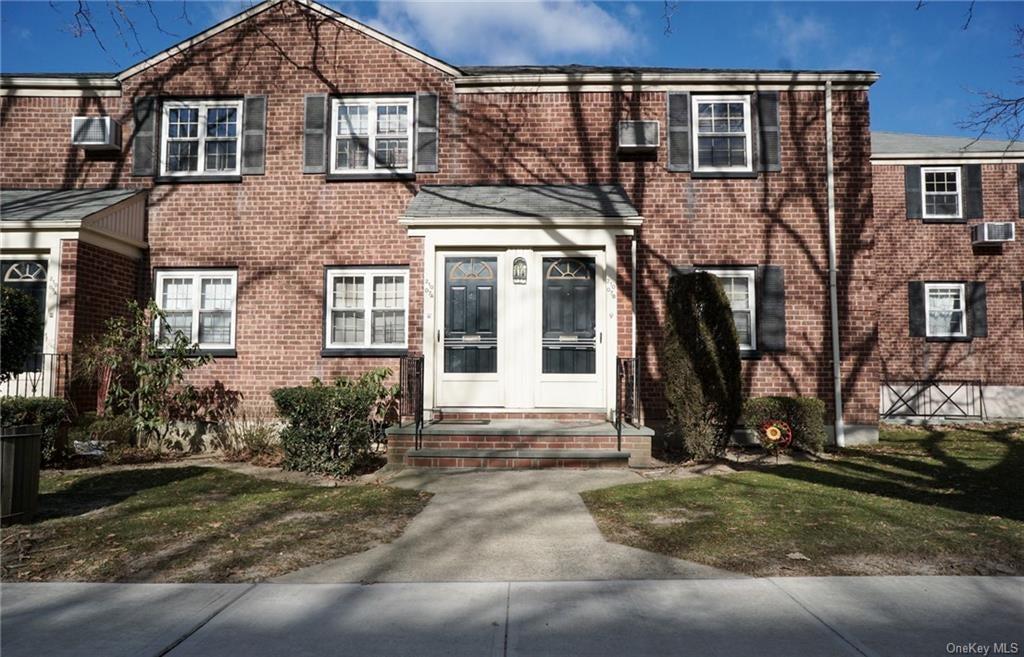 210-07 73rd Avenue Unit: B, Oakland Gardens