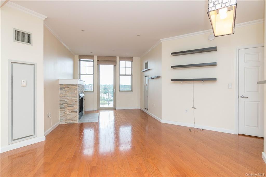 300 Mamaroneck Avenue Unit: 810, White Plains