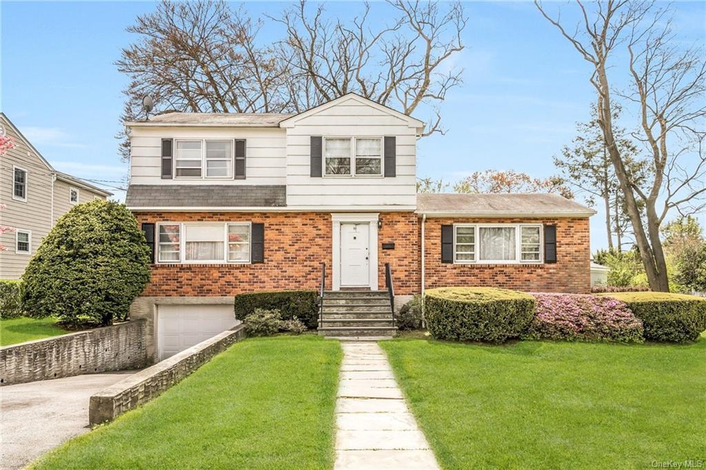 80 Rose Avenue, Eastchester