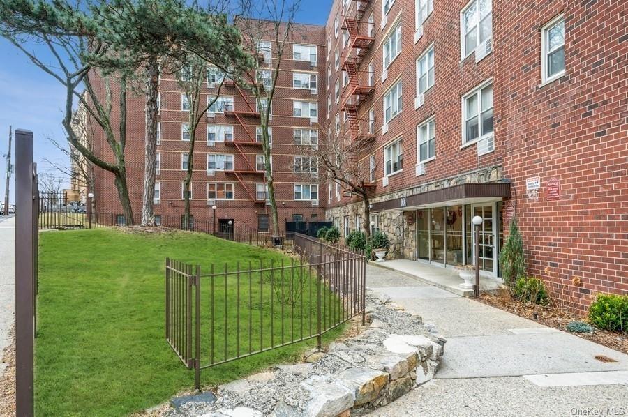 101 Highland Avenue Unit: 6S, Yonkers