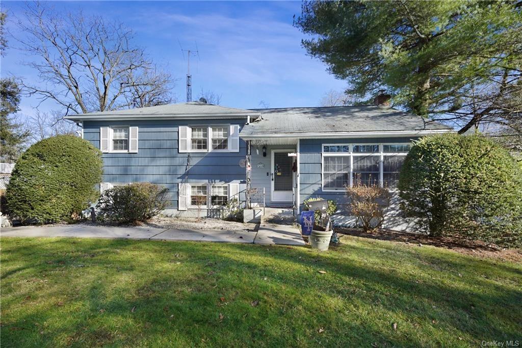 2430 Crompond Road, Yorktown Heights
