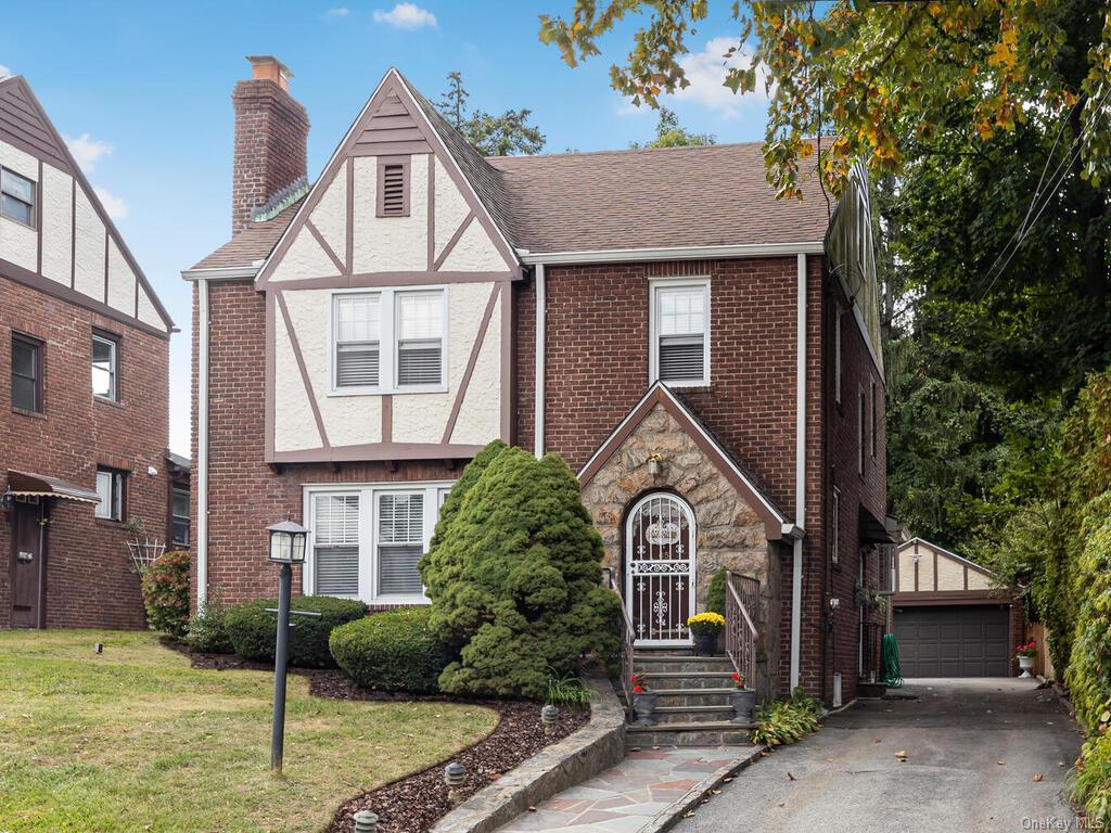 65 Minerva Drive, Yonkers