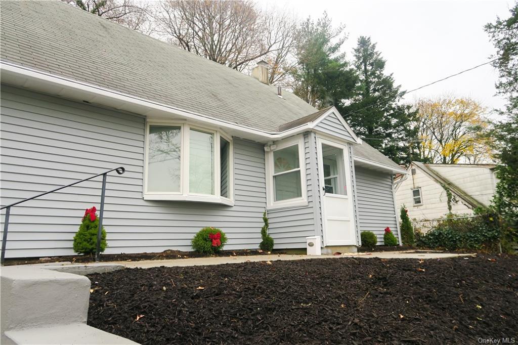 60 Mountaindale Road, Yonkers