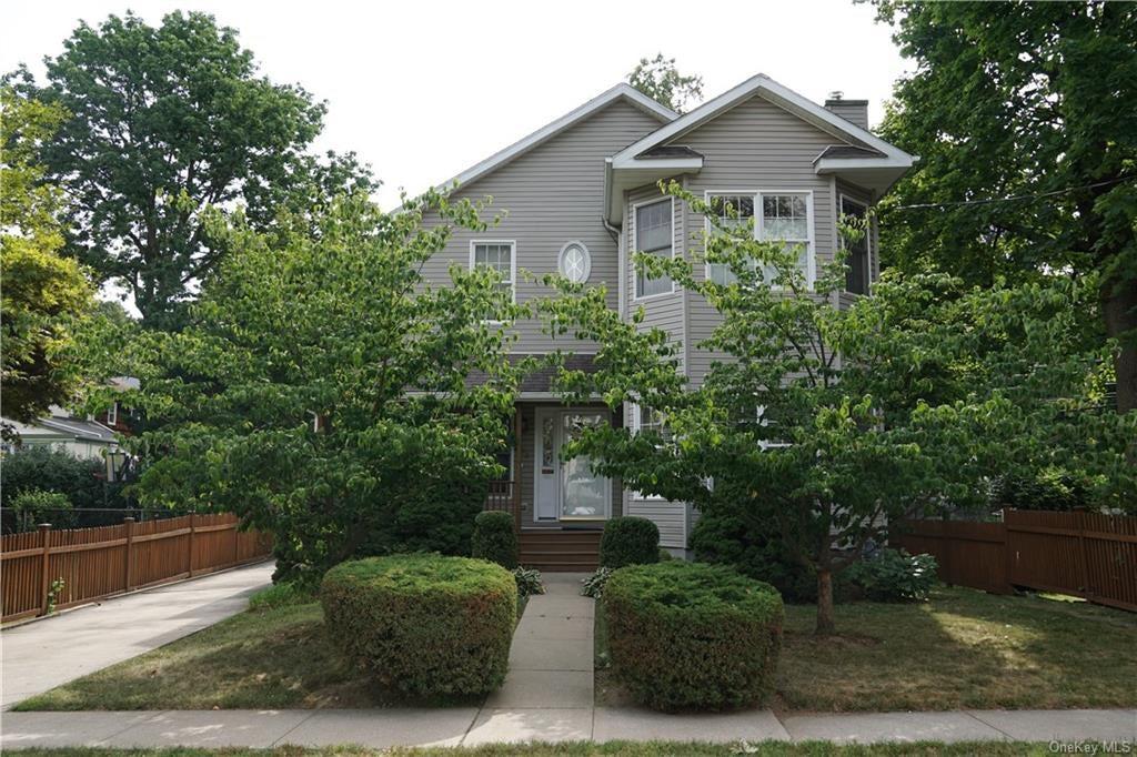 308 Eighth Avenue, Pelham