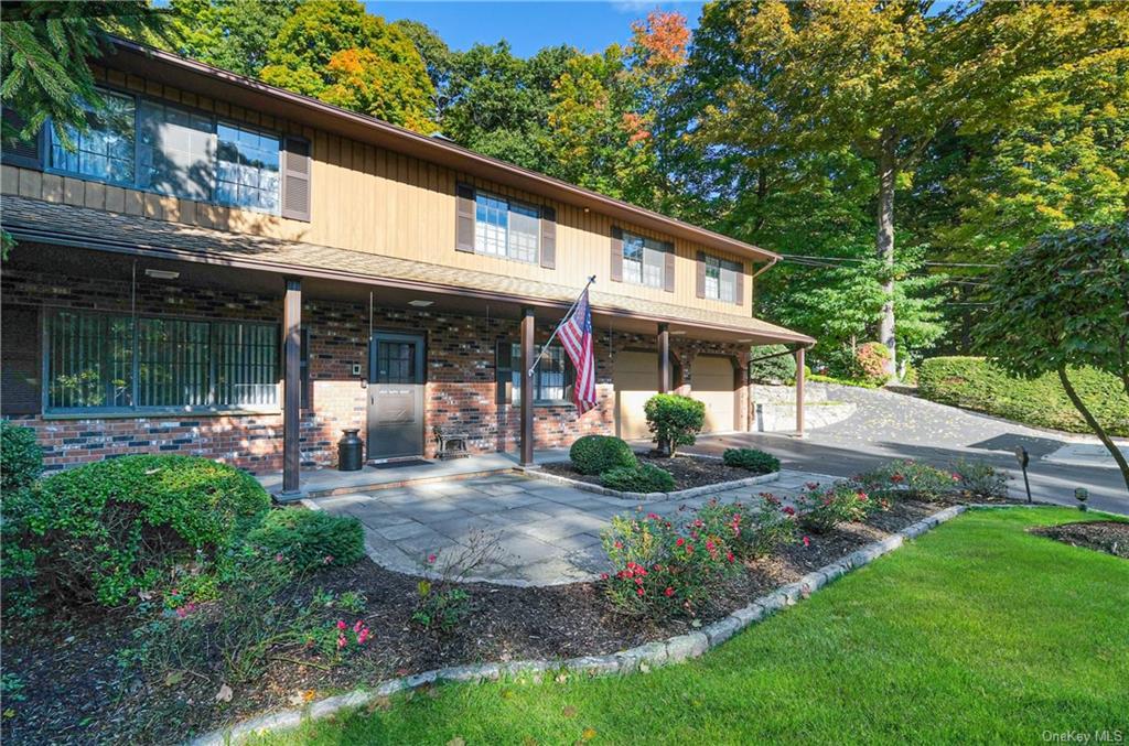 329 Lake Shore Road, Putnam Valley