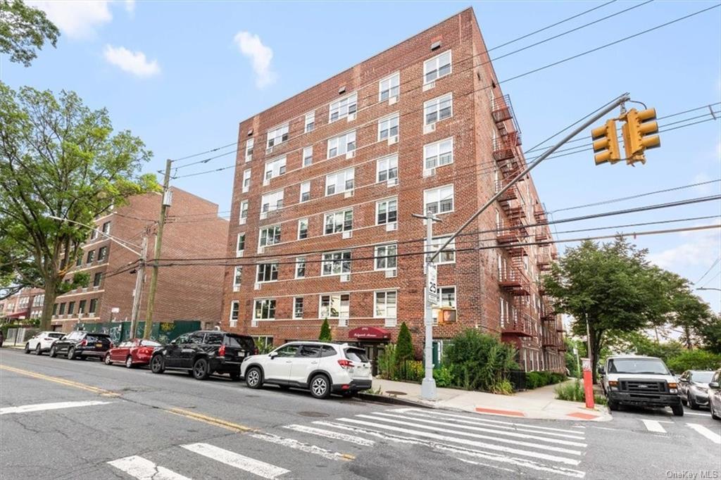 3065 Sedgwick Avenue Unit: 4D, Bronx