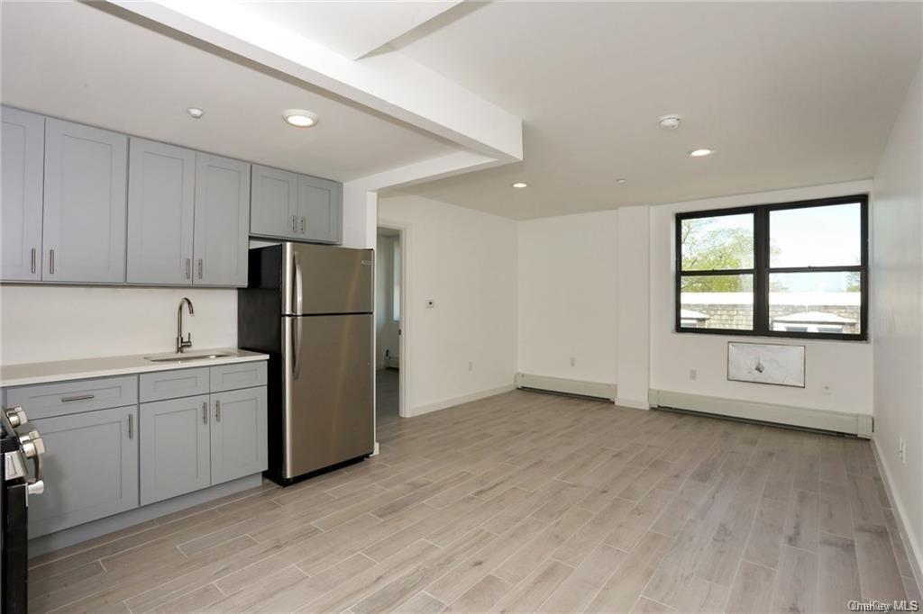 979 Summit Avenue Unit: 4C, Bronx