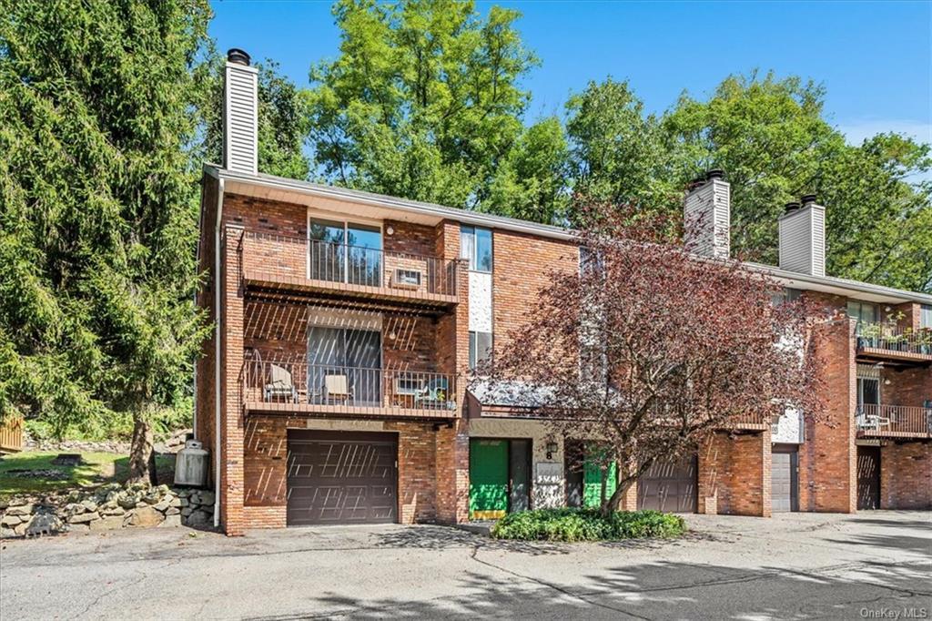 801 Mountainside Drive, Southfields