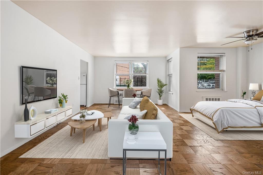 315 W 232nd Street Unit: 1E, Bronx