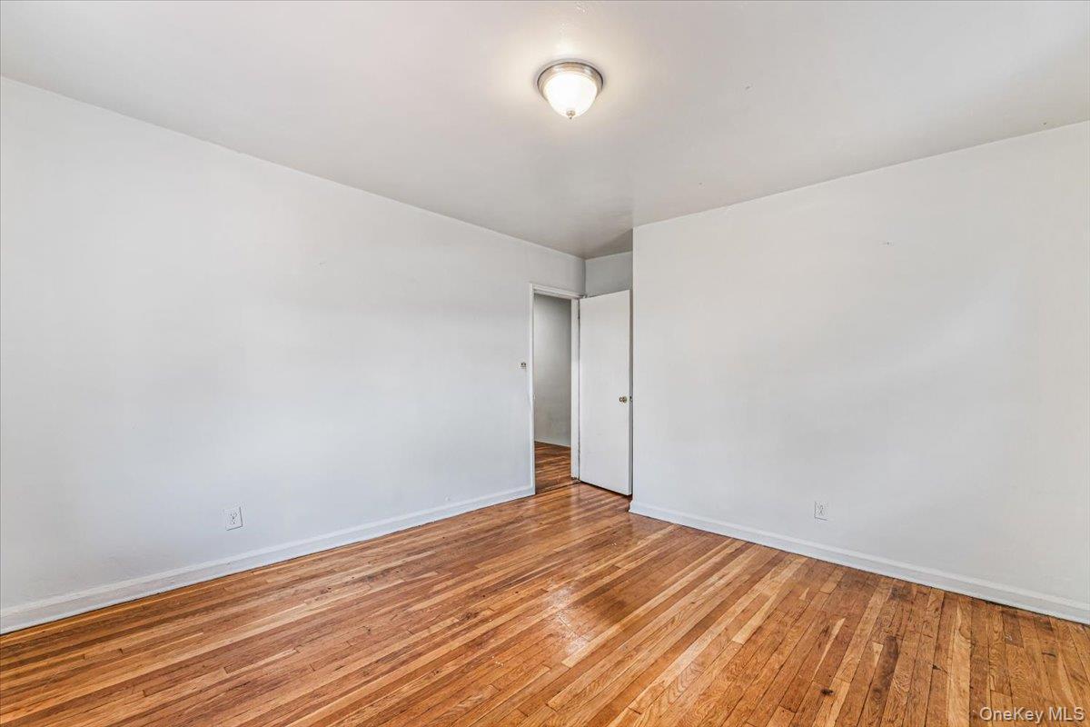 3118 Eastchester Road thumbnail 17