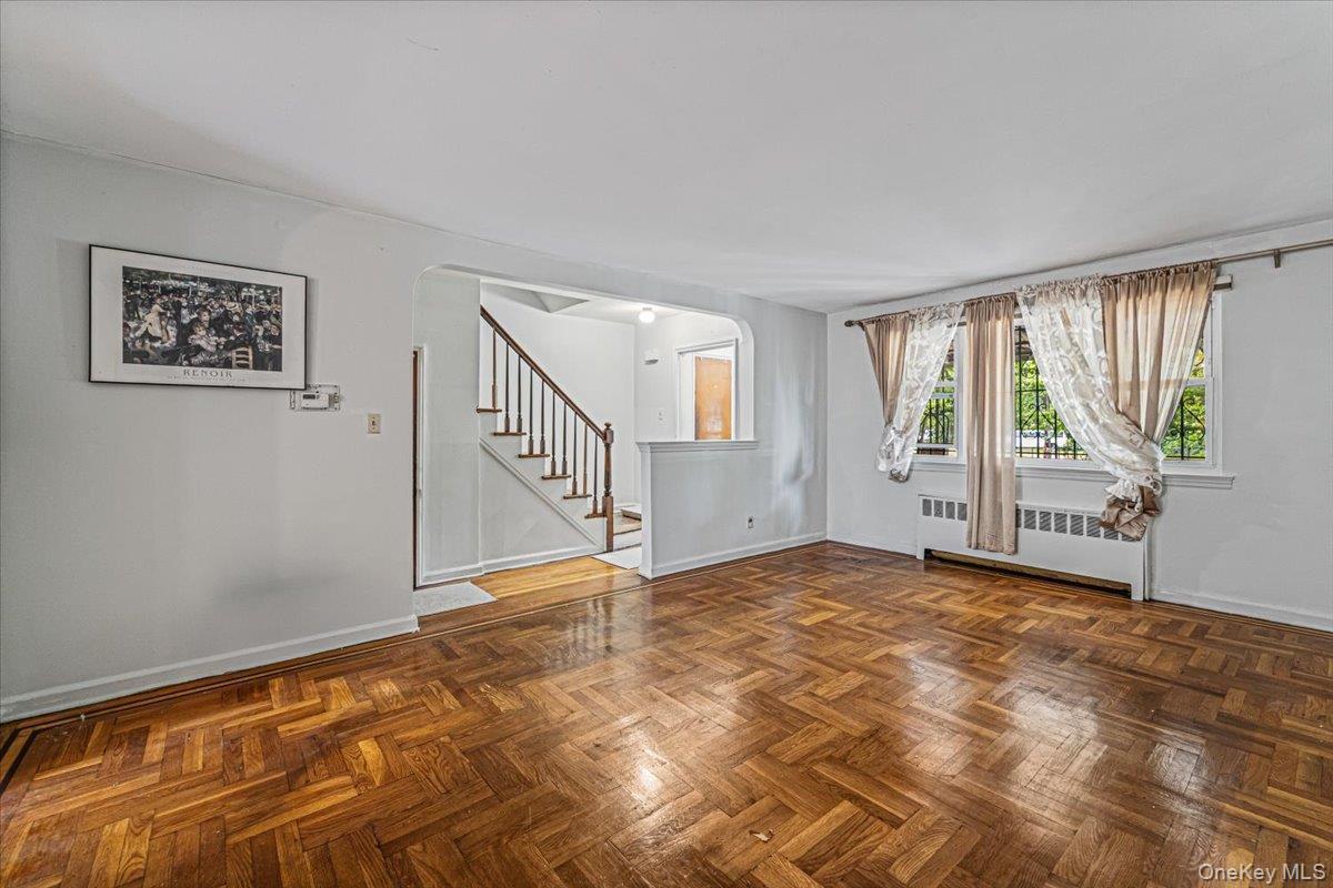 3118 Eastchester Road thumbnail 5