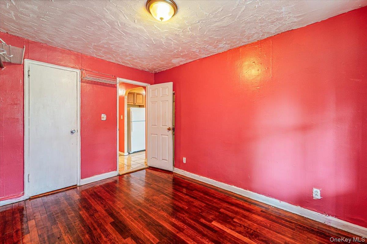 3118 Eastchester Road thumbnail 23