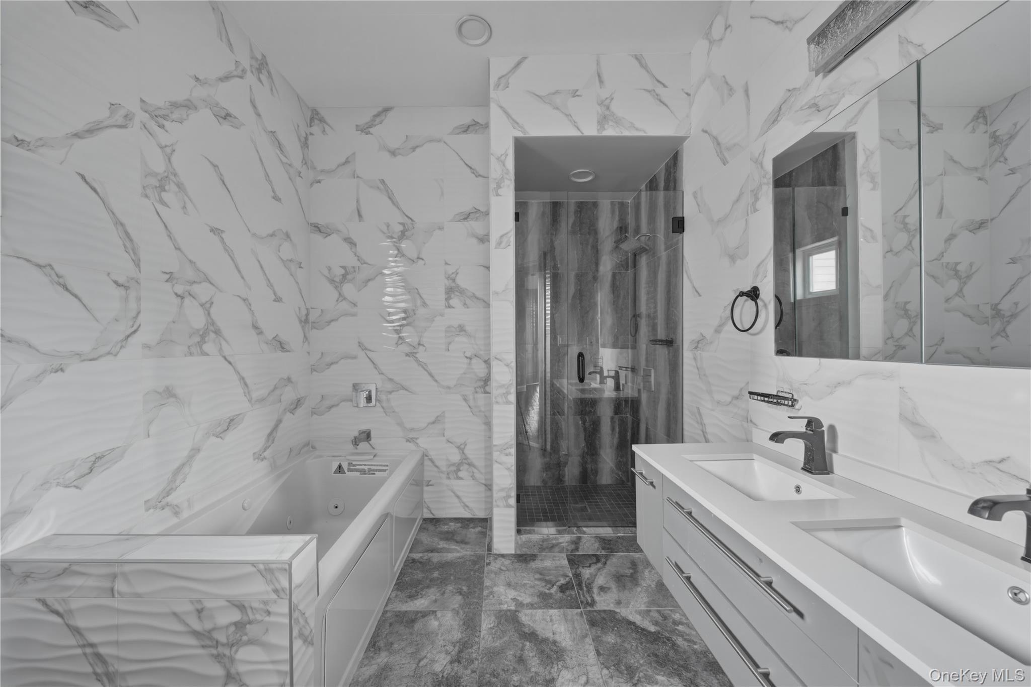 240 S 10th Avenue thumbnail 9
