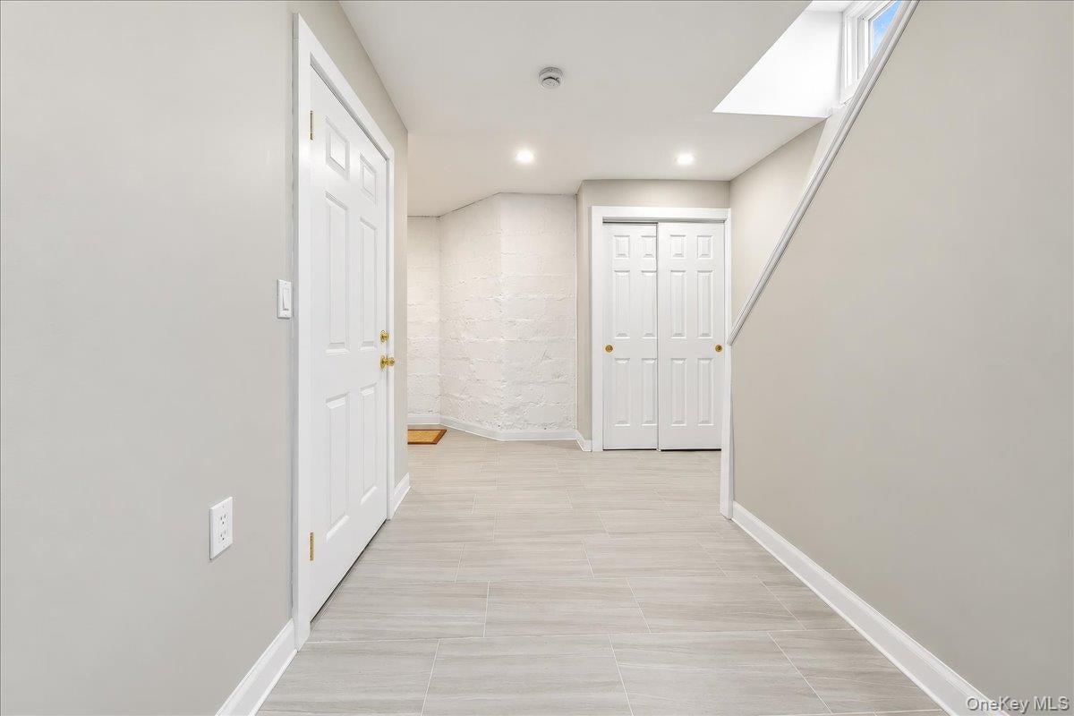 34 Lefferts Road thumbnail 16