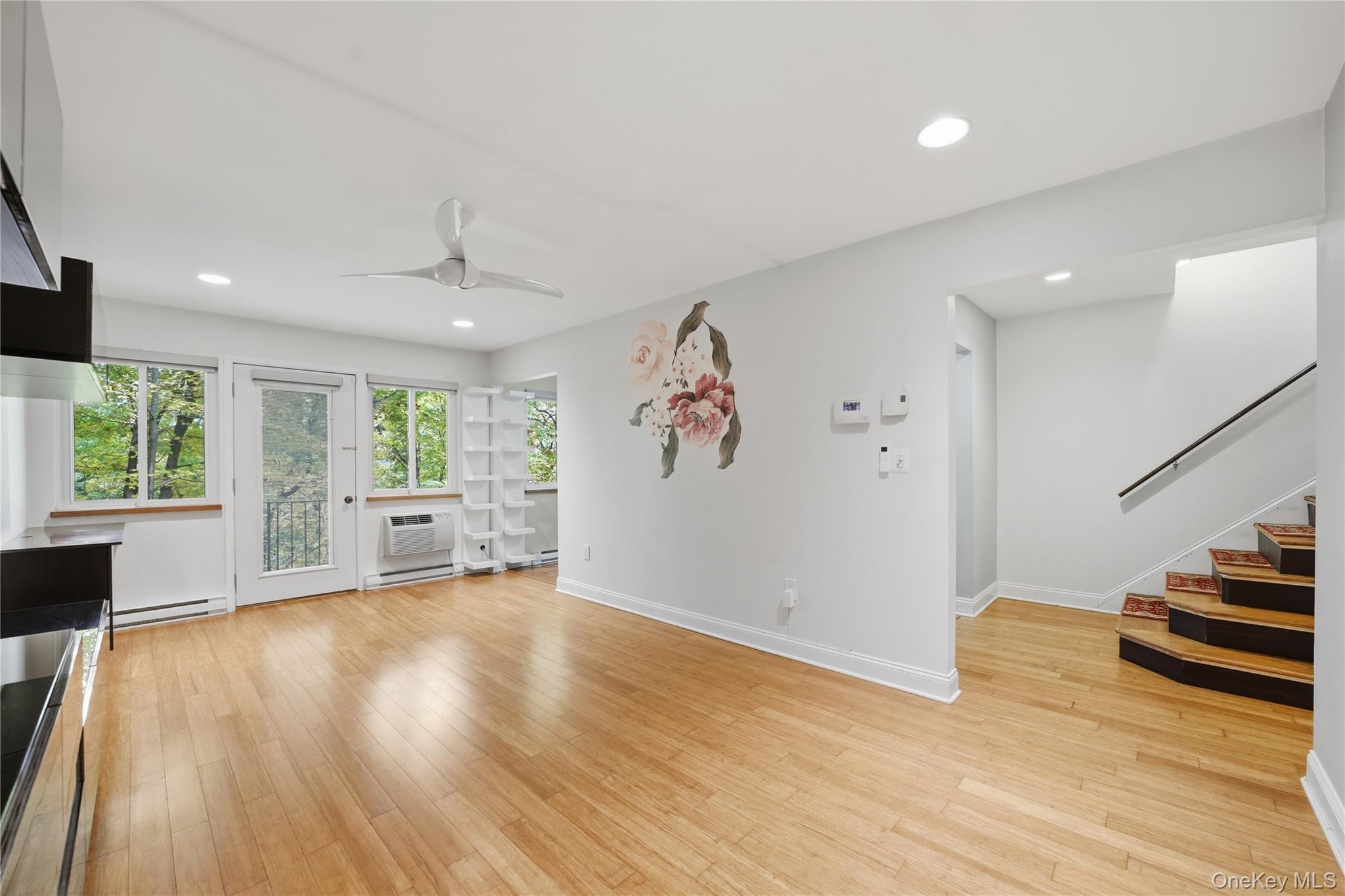 307 Woodland Hills Road Unit: 307 thumbnail 2