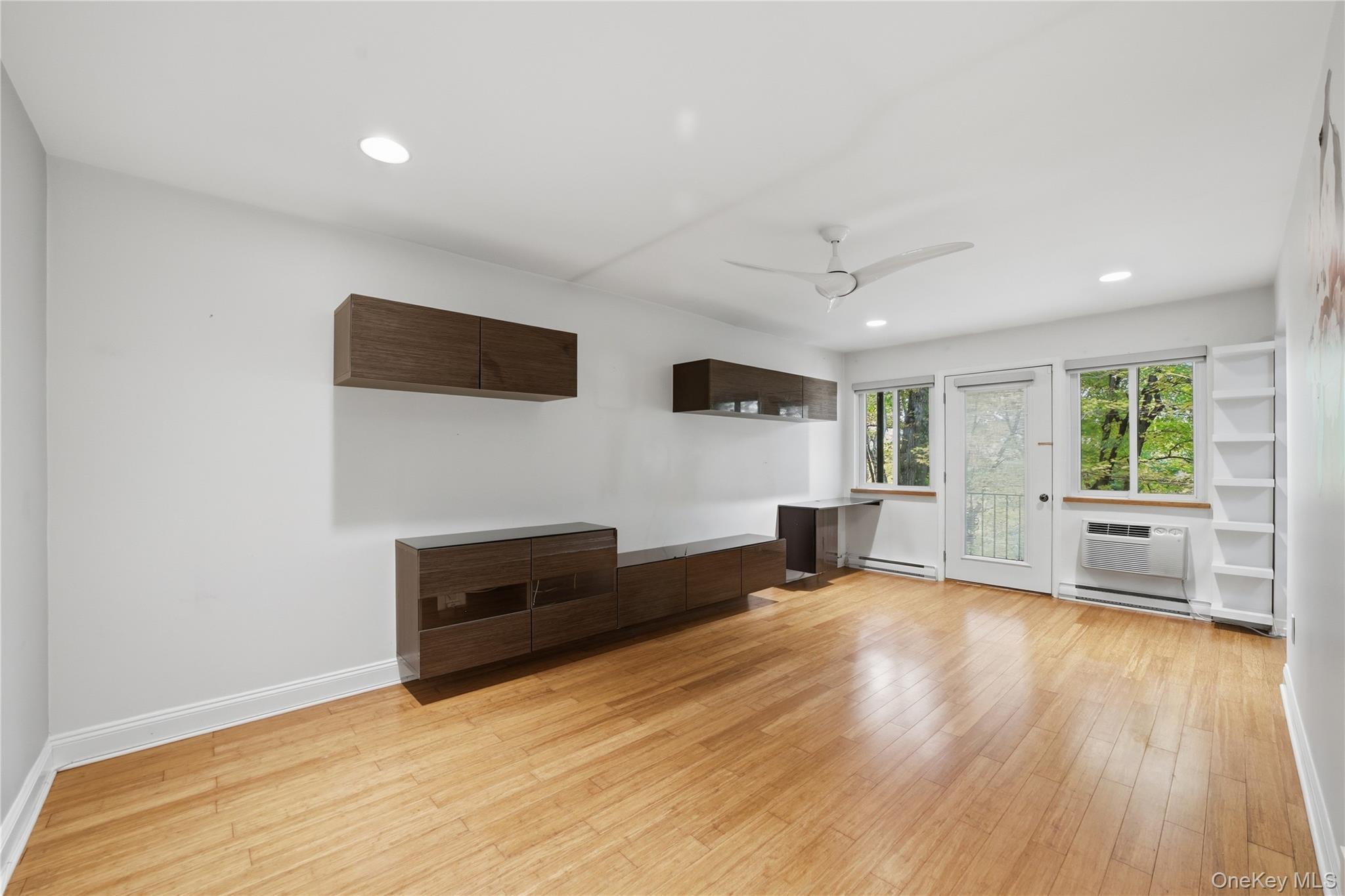 307 Woodland Hills Road Unit: 307 thumbnail 4
