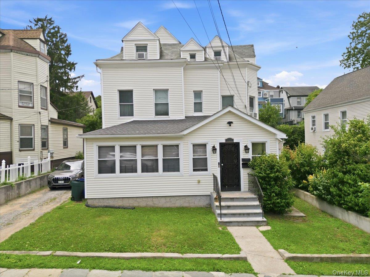 320 Highland Avenue, Mount Vernon