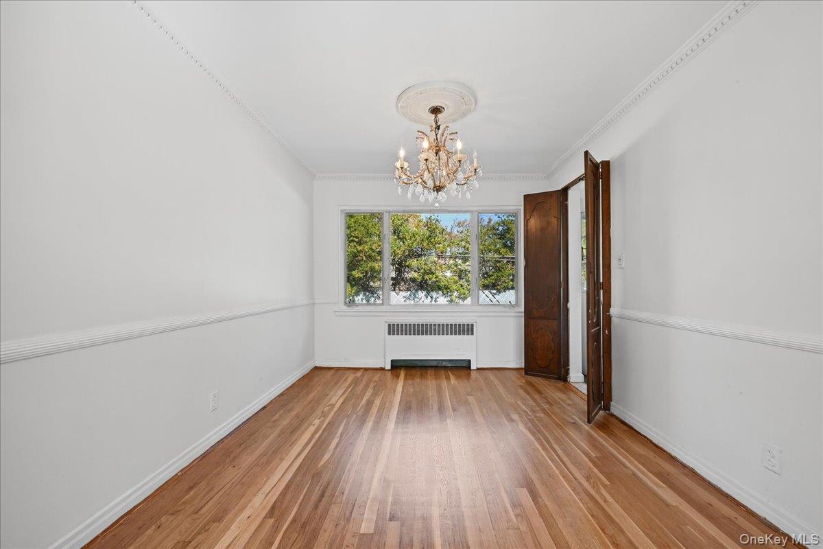 2274 Renfrew Avenue thumbnail 6
