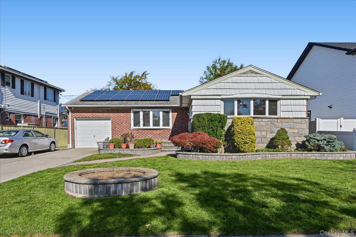 2274 Renfrew Avenue thumbnail 2