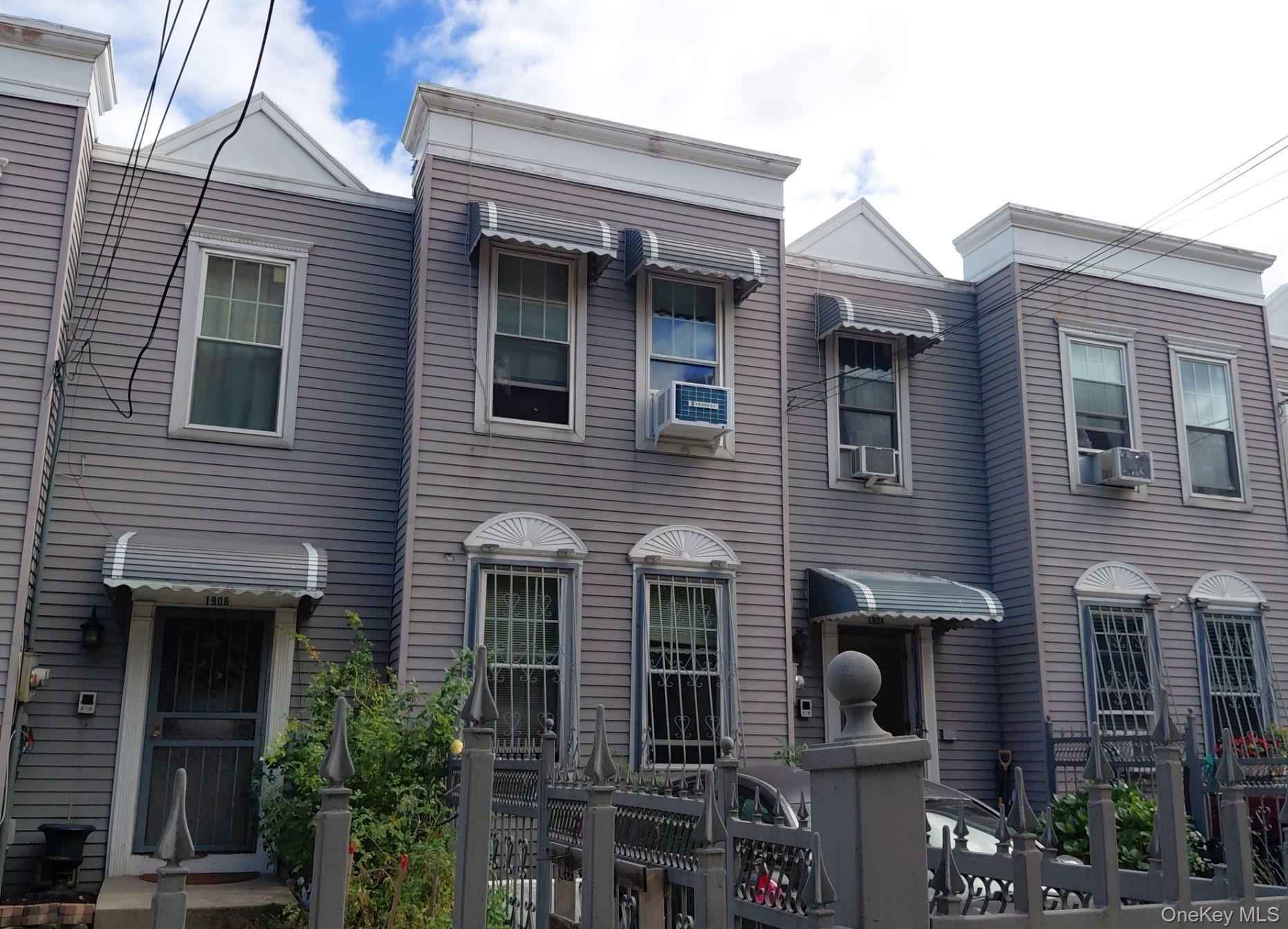 1904 Daly Avenue Unit: 96, Bronx