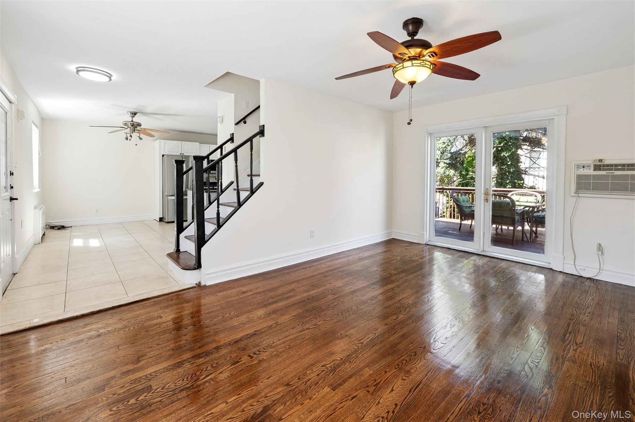 1321 Gillespie Avenue photo 1
