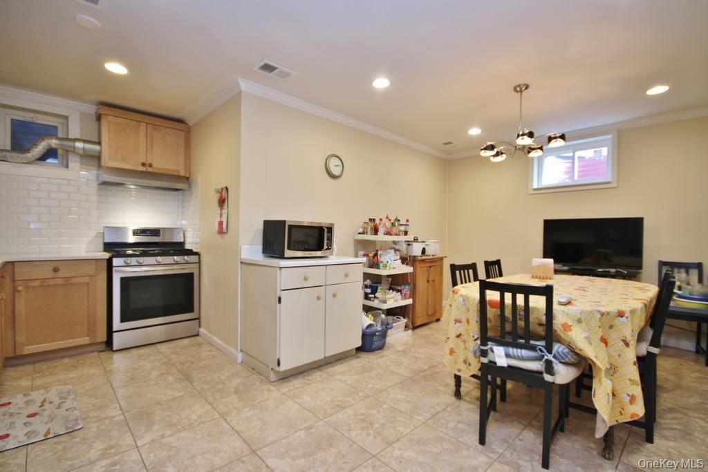 502 Bronxville Road thumbnail 21