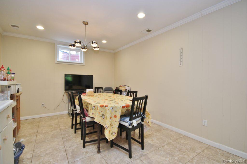 502 Bronxville Road thumbnail 22