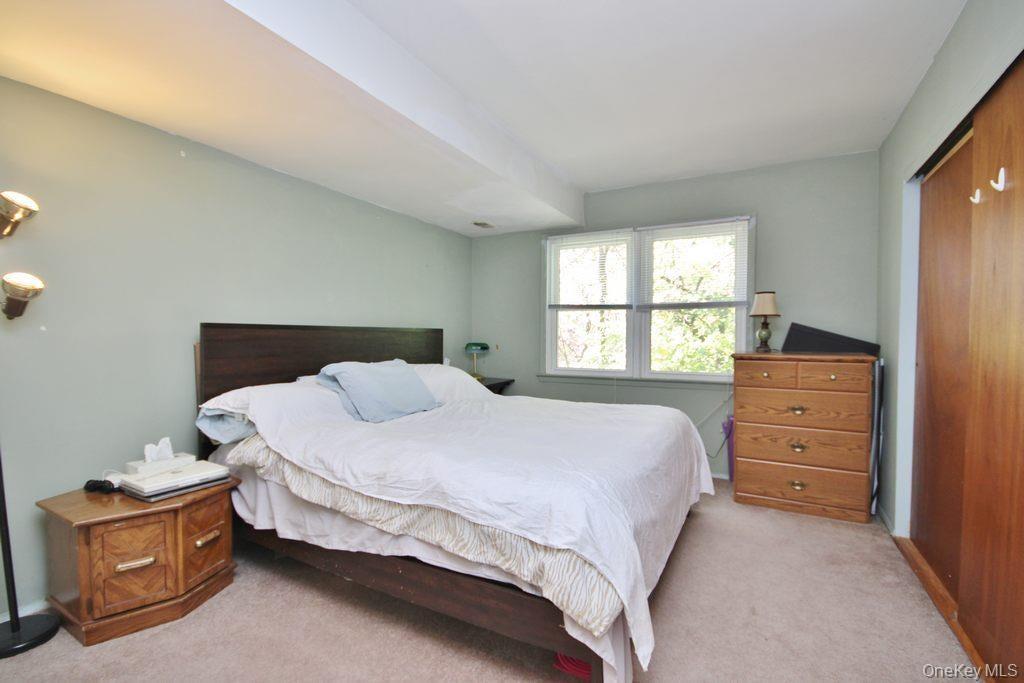 502 Bronxville Road thumbnail 17