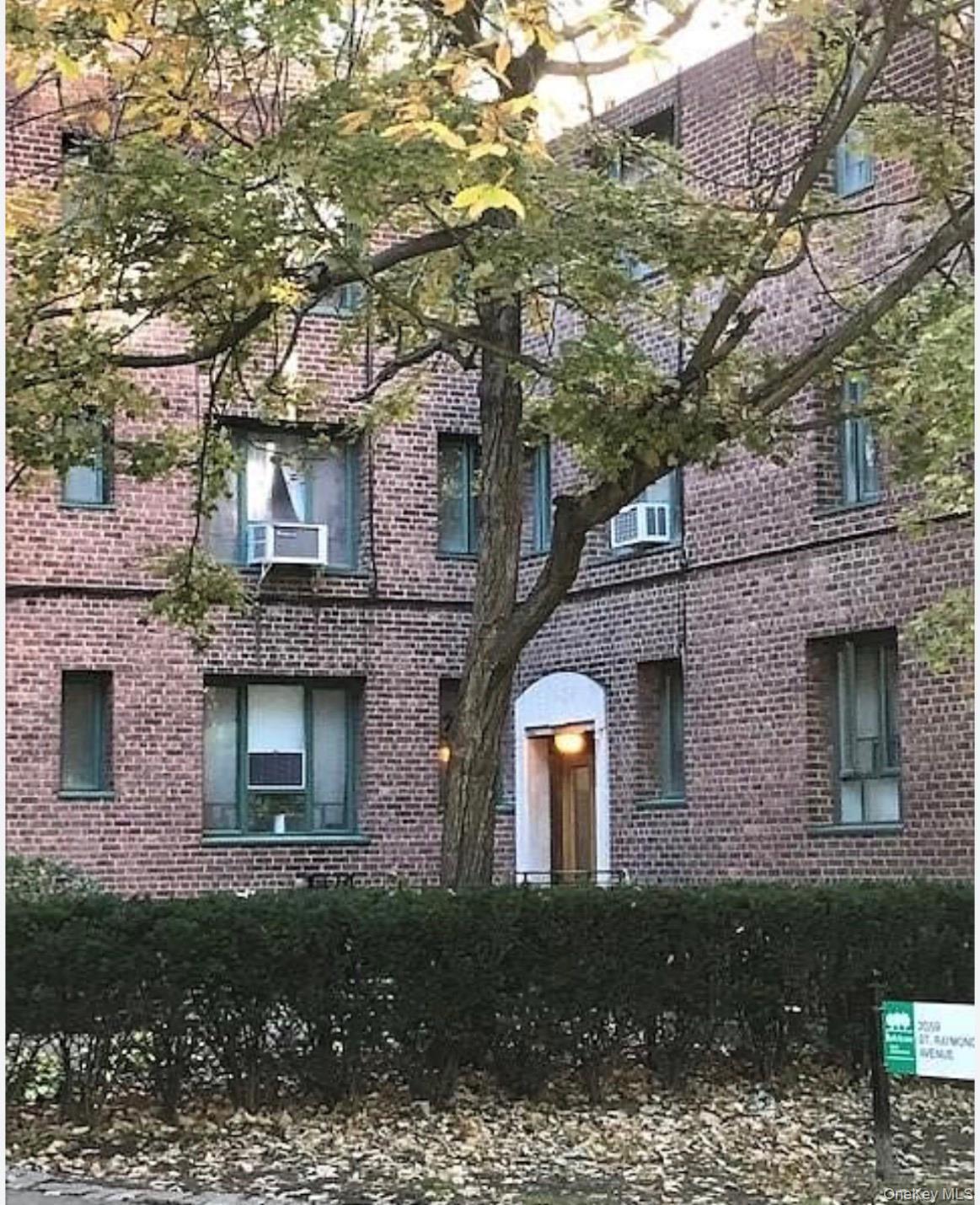 2059 Saint Raymond Avenue Unit: MC, Bronx