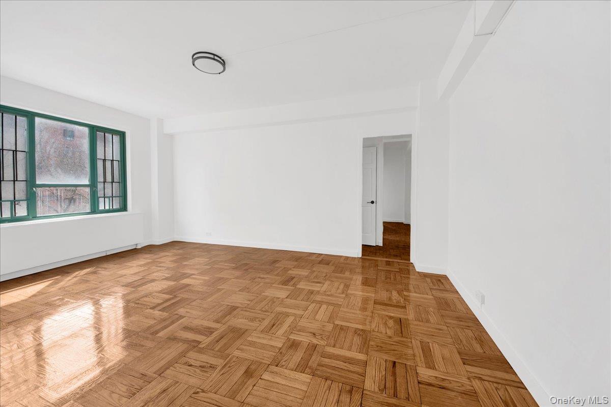 1569 Metropolitan Avenue Unit: 4g thumbnail 10