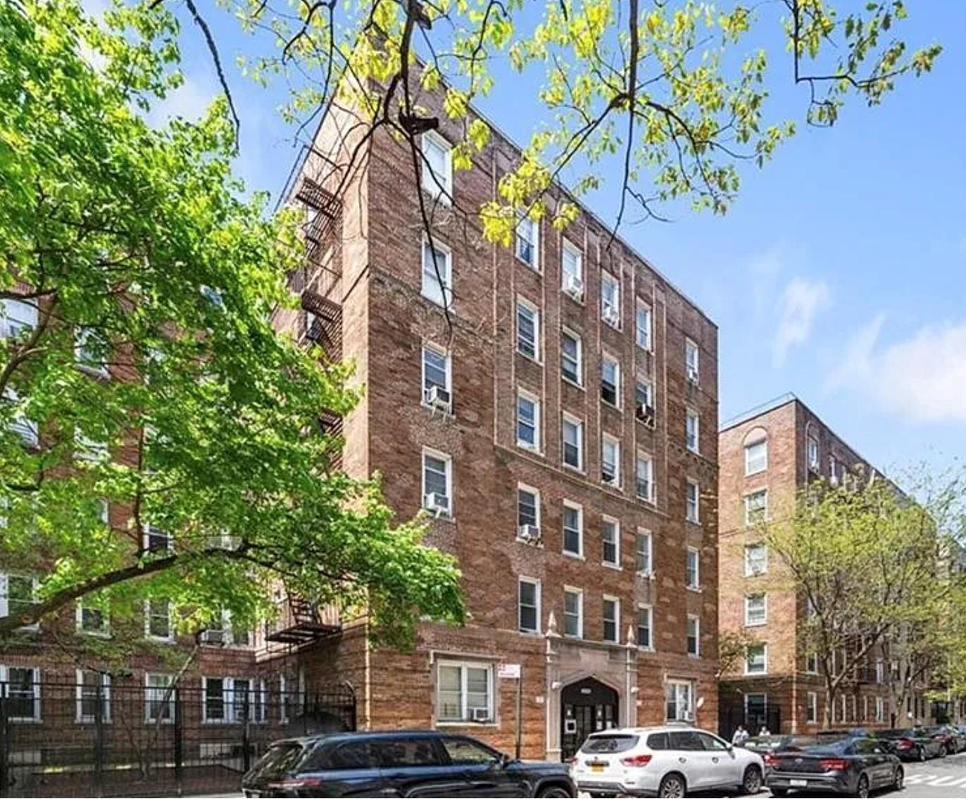 2081 Cruger Ave Ave Unit: 3K, Bronx