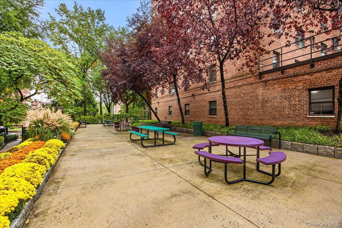 30 Ehrbar Avenue Unit: F204 thumbnail 22