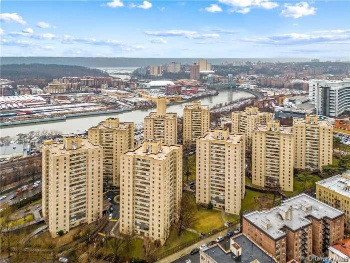 3 Fordham Hill Oval Unit: 7A, Bronx