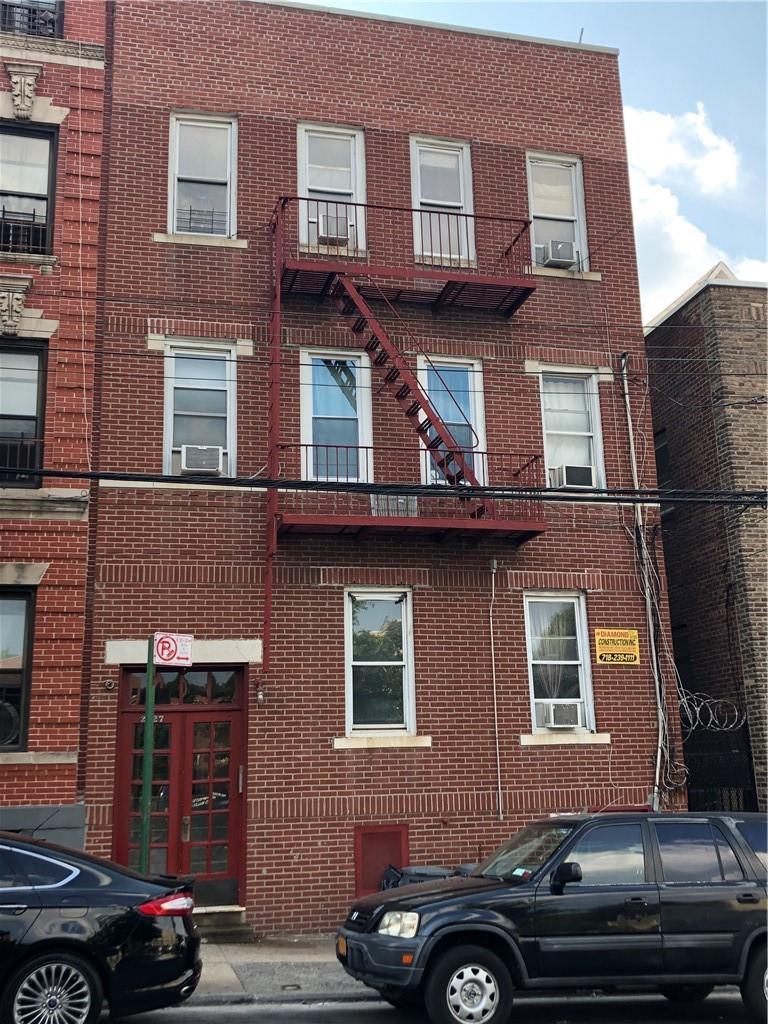 2327 Cambreleng Avenue Unit: 4, Bronx