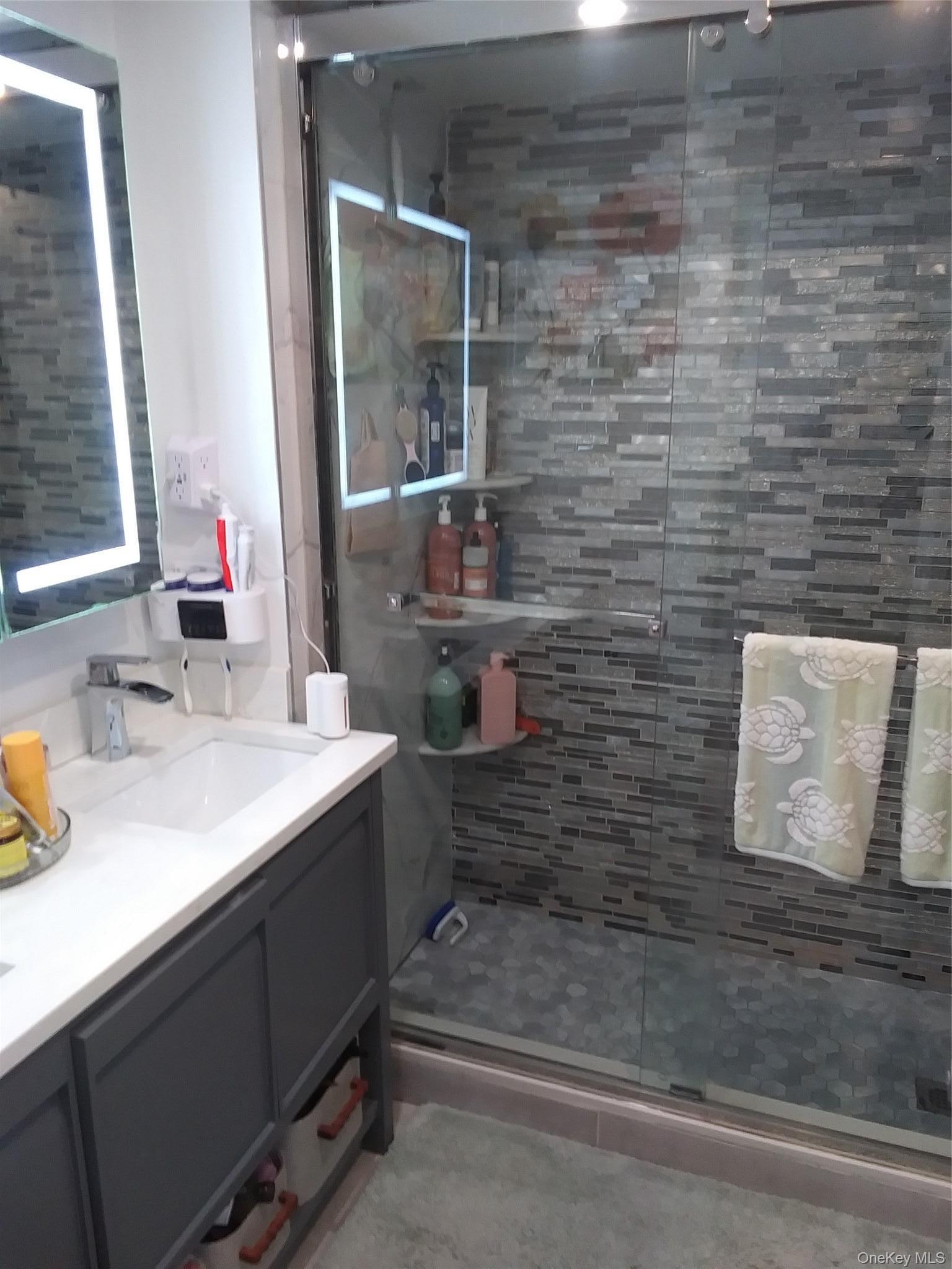 1530 Bayview Avenue Unit: B2 thumbnail 11
