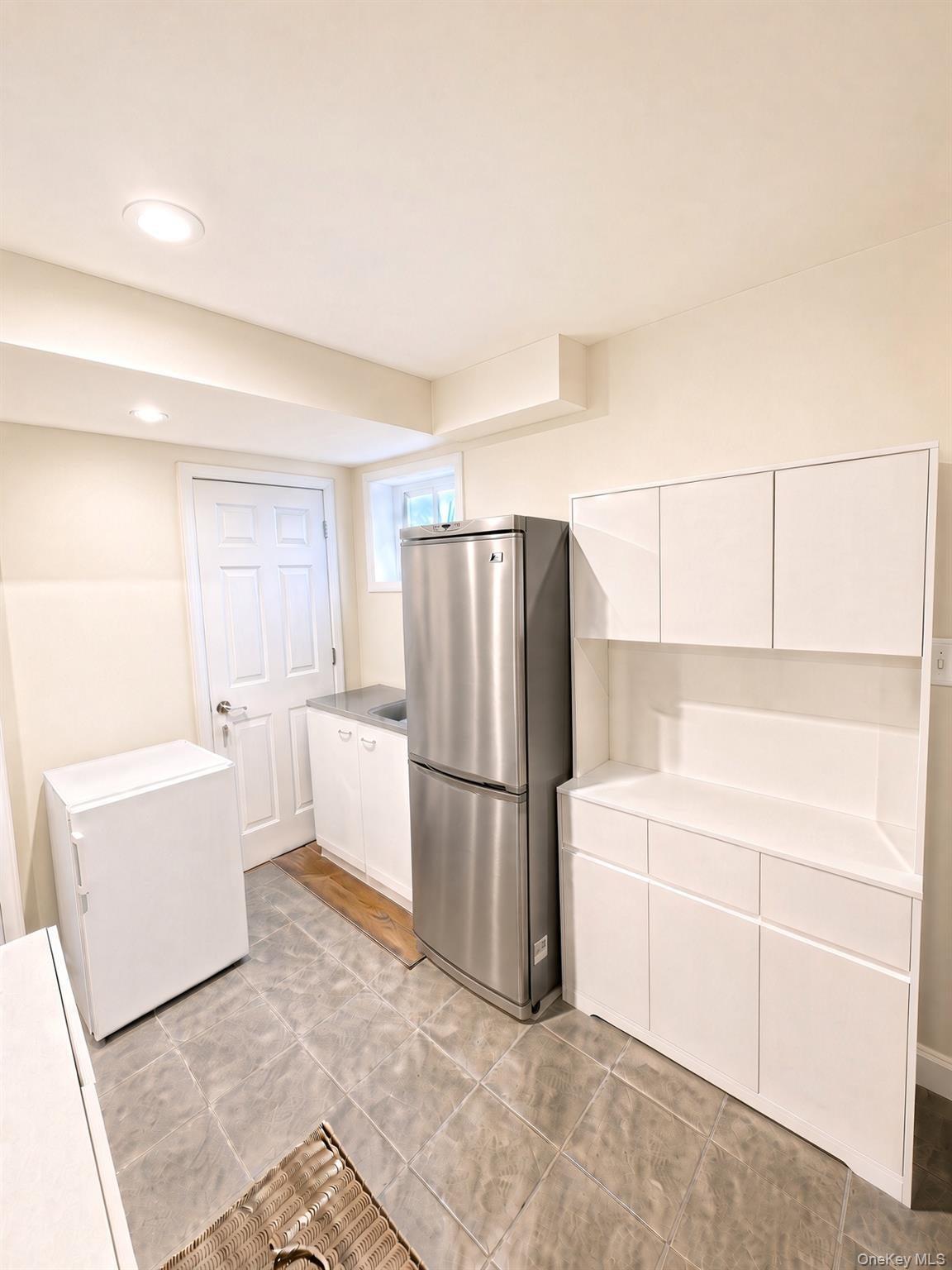 2411 Albemarle Road thumbnail 5