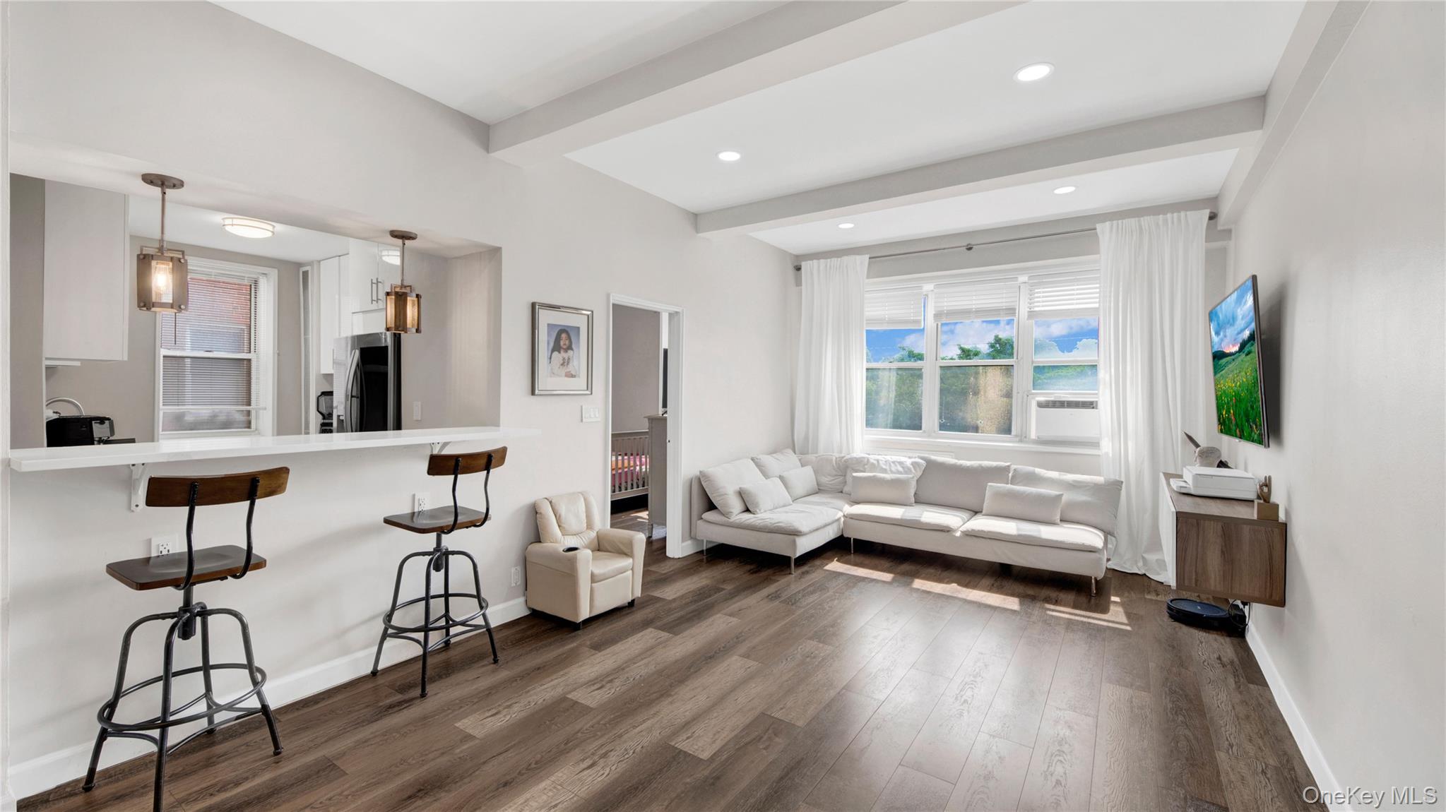 365 Bronx River Road Unit: 1F, Yonkers