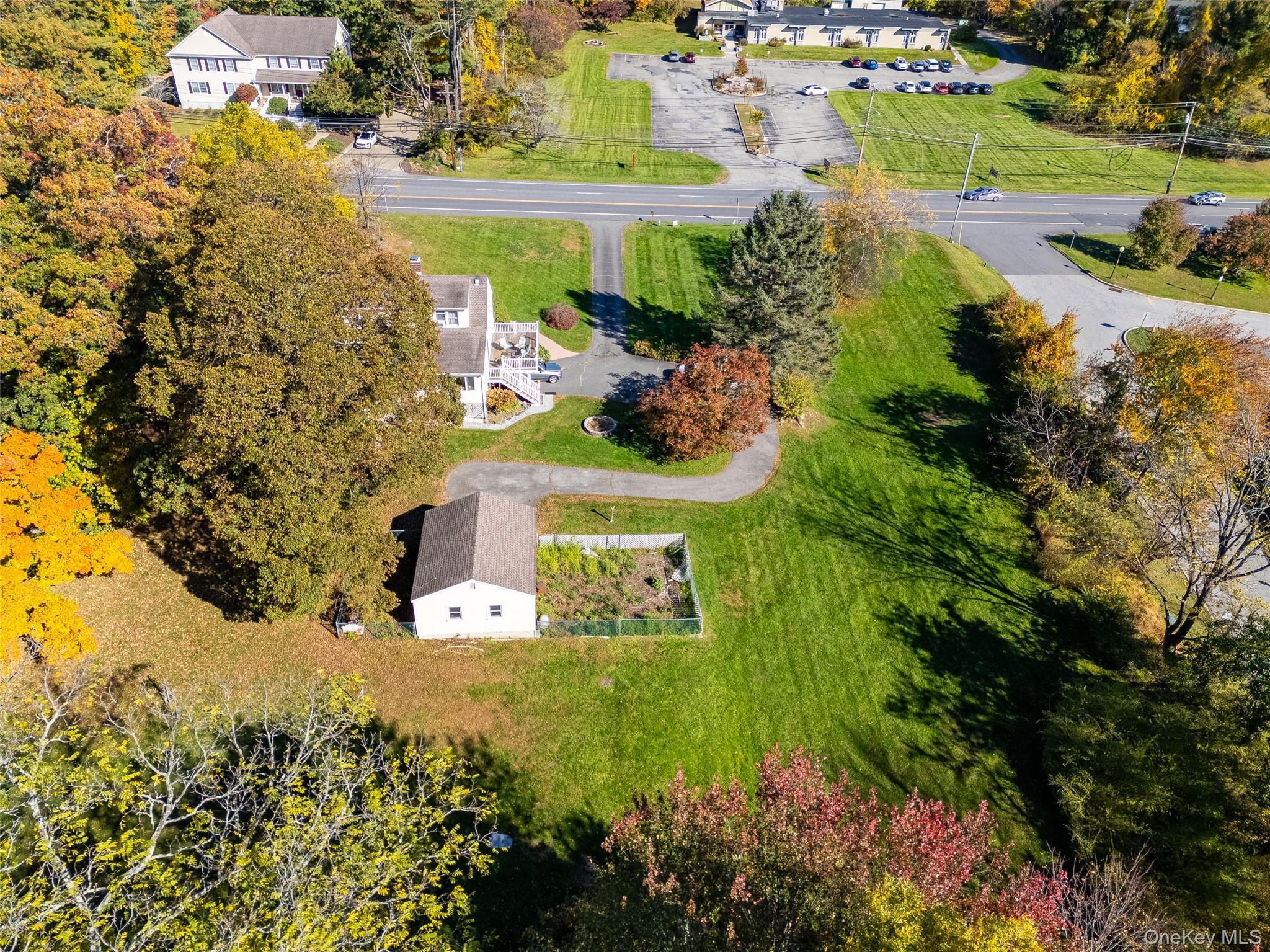 2323 Crompond Road thumbnail 42