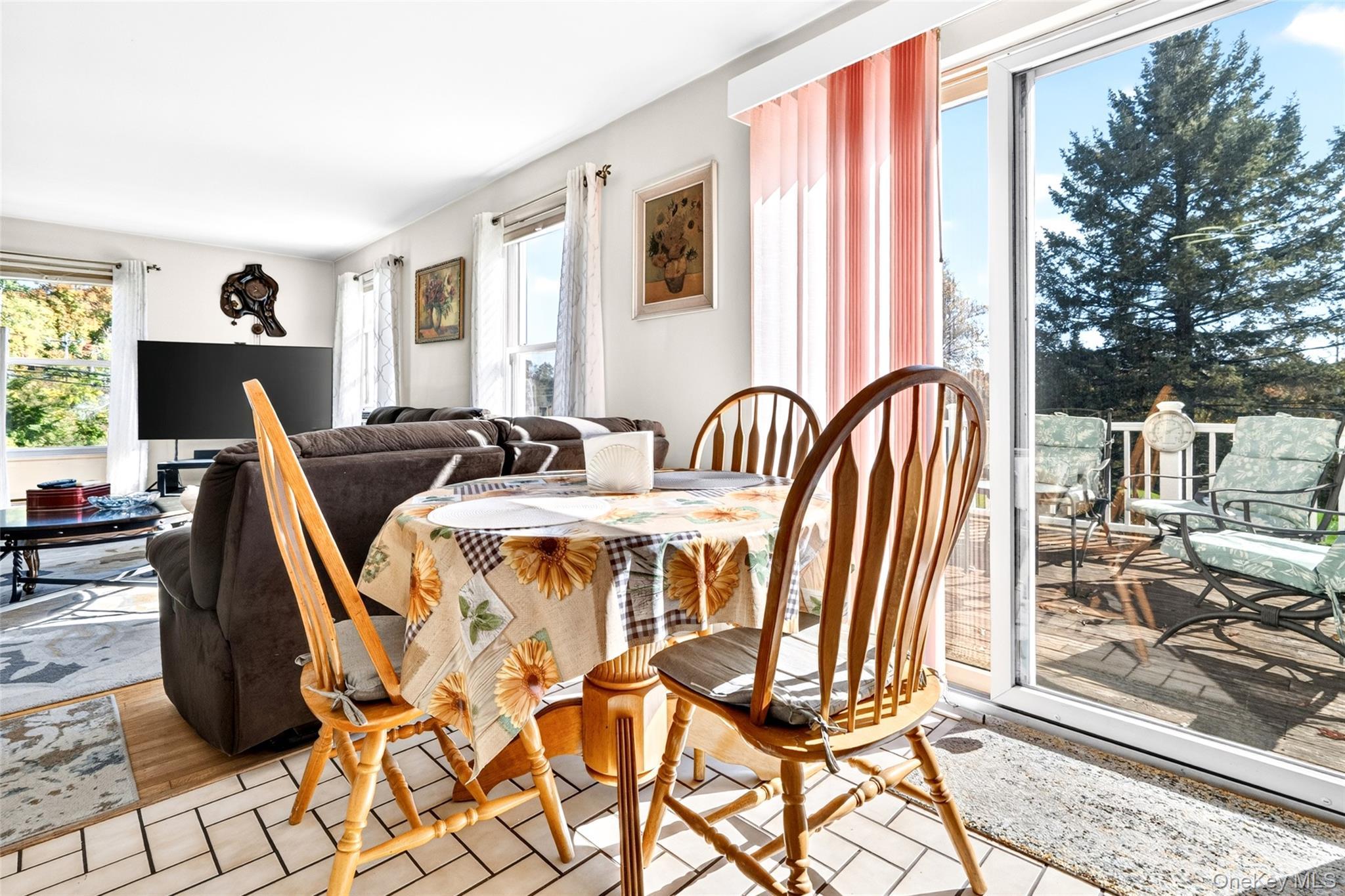 2323 Crompond Road thumbnail 15