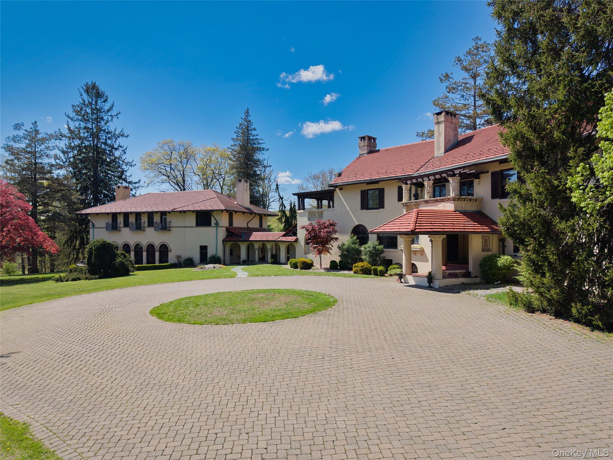 14 Castleton Drive, Highland Mills