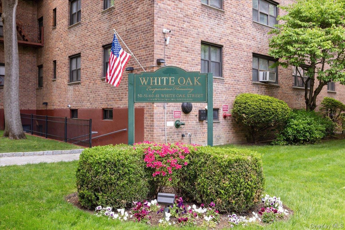 51 White Oak Street Unit: 4D, New Rochelle