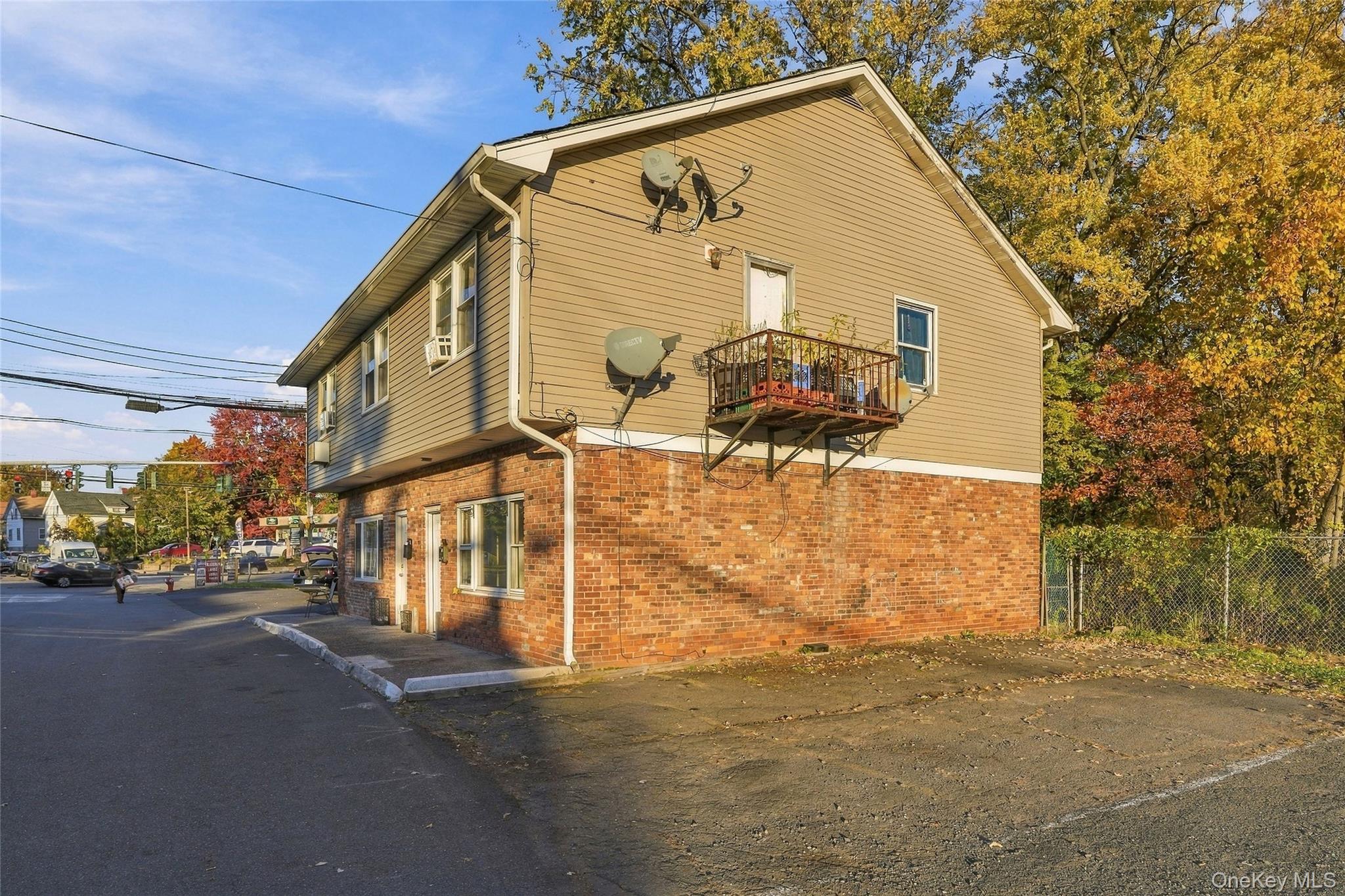 4-6 Hurd Avenue thumbnail 4
