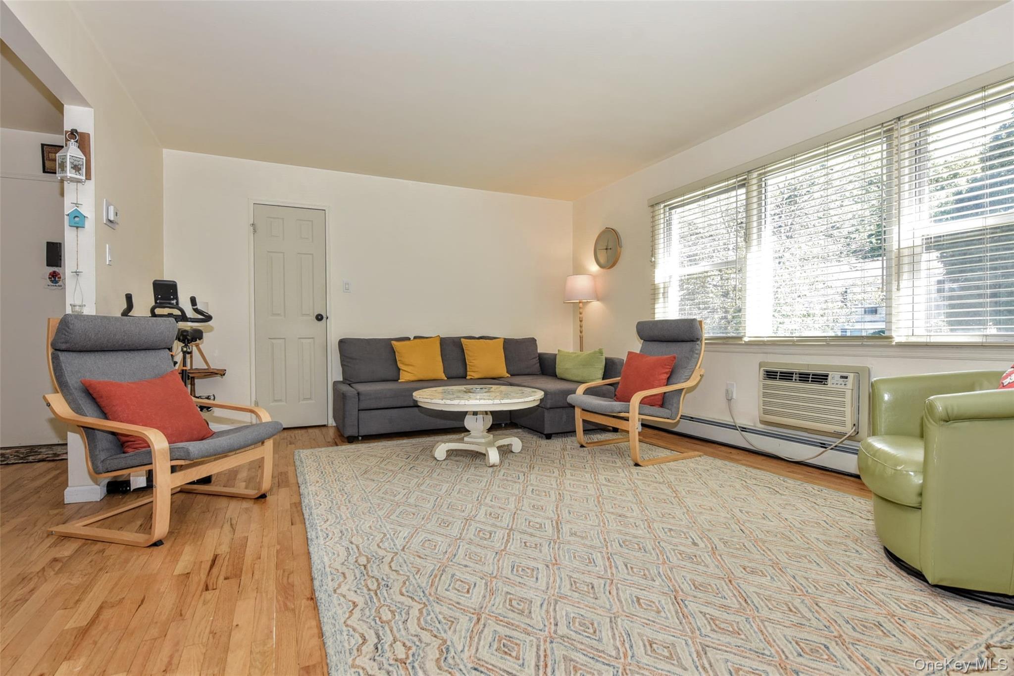 5 Danbury Court Unit: 1703 thumbnail 7