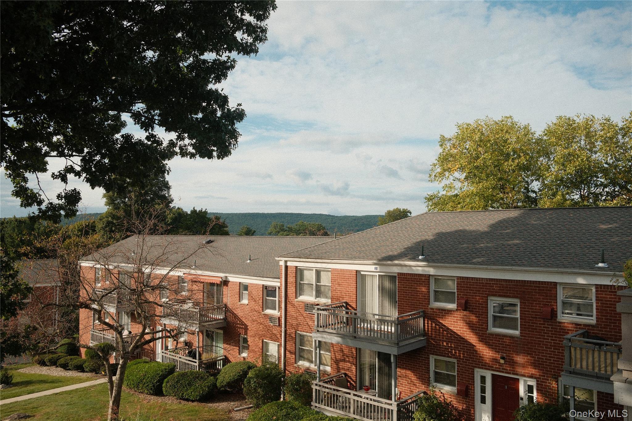 5 Danbury Court Unit: 1703 thumbnail 29