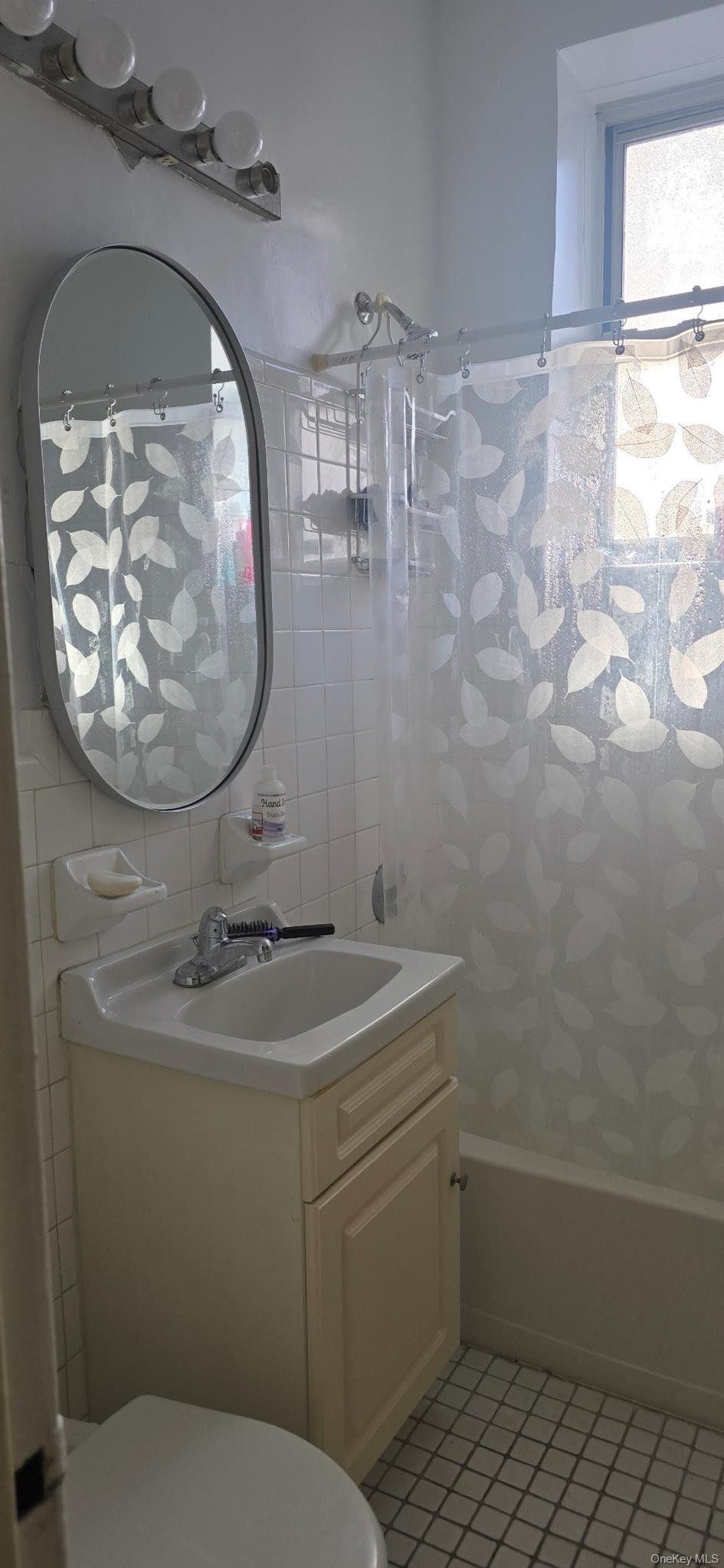 355 Bronx River Road Unit: 1E thumbnail 6